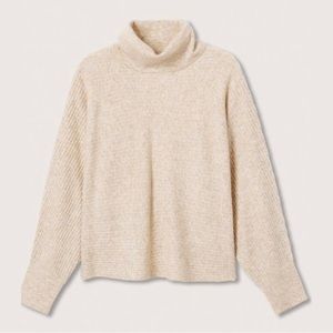 MANGO NWT Ribbed knit sweater.